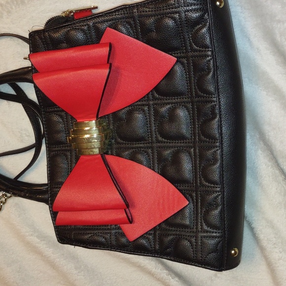 Betsey Johnson Handbags - Betsey Johnson Black and Red Bow Bag